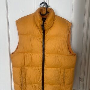 Pull&Bear Mustard Puffer Vest